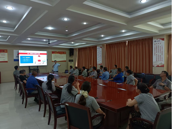 開封鐵塔橡膠開展職業(yè)健康知識培訓(xùn)